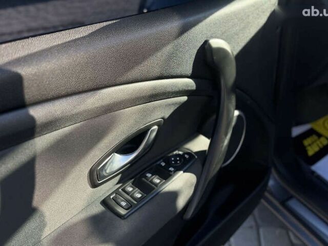 Рено Меган, объемом двигателя 1.5 л и пробегом 289 тыс. км за 7200 $, фото 16 на Automoto.ua