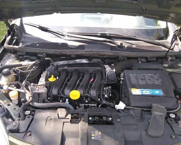 Рено Меган, объемом двигателя 1.6 л и пробегом 240 тыс. км за 6500 $, фото 11 на Automoto.ua
