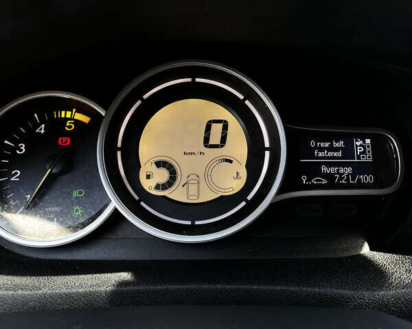 Рено Меган, объемом двигателя 1.46 л и пробегом 186 тыс. км за 7500 $, фото 43 на Automoto.ua