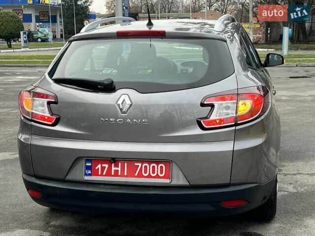 Рено Меган, объемом двигателя 1.6 л и пробегом 216 тыс. км за 6800 $, фото 61 на Automoto.ua