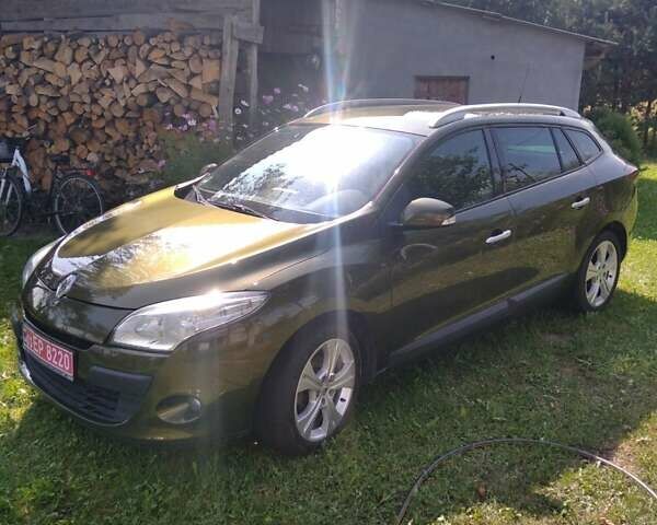 Рено Меган, объемом двигателя 1.6 л и пробегом 240 тыс. км за 6500 $, фото 7 на Automoto.ua