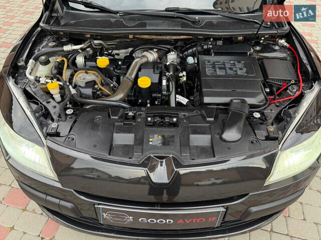 Рено Меган, объемом двигателя 1.5 л и пробегом 278 тыс. км за 6400 $, фото 79 на Automoto.ua