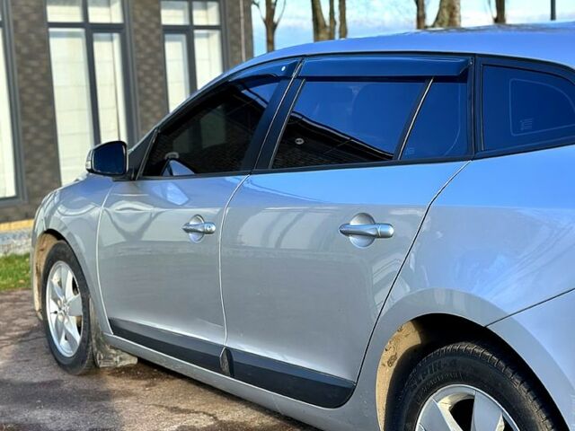 Рено Меган, объемом двигателя 15 л и пробегом 233 тыс. км за 6299 $, фото 5 на Automoto.ua