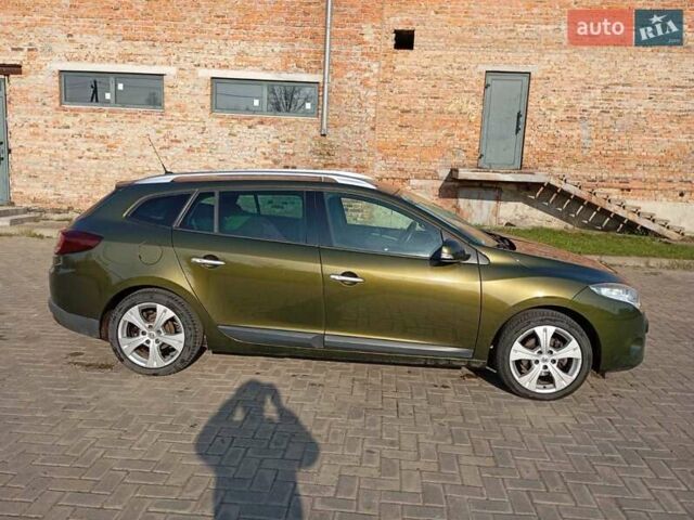 Рено Меган, объемом двигателя 1.6 л и пробегом 240 тыс. км за 6500 $, фото 6 на Automoto.ua
