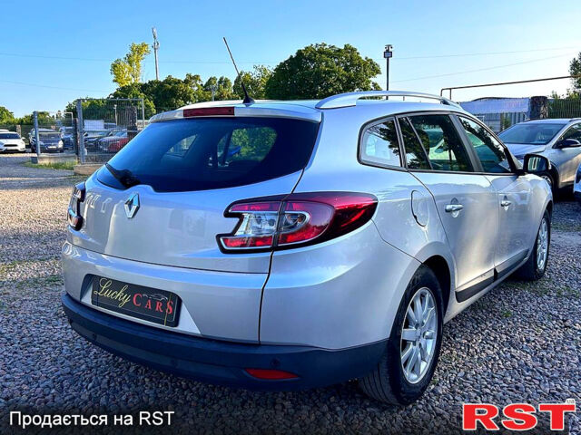 Рено Меган, объемом двигателя 1.5 л и пробегом 200 тыс. км за 7300 $, фото 4 на Automoto.ua
