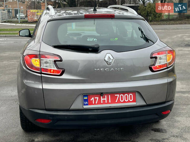 Рено Меган, объемом двигателя 1.6 л и пробегом 216 тыс. км за 6800 $, фото 62 на Automoto.ua