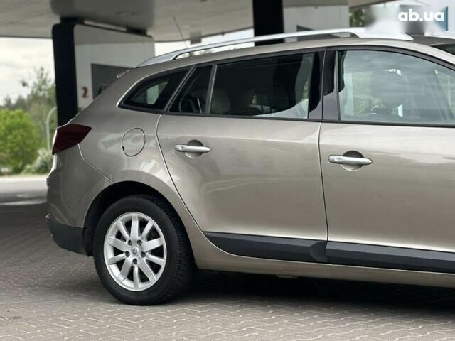 Рено Меган, объемом двигателя 1.5 л и пробегом 253 тыс. км за 7500 $, фото 9 на Automoto.ua