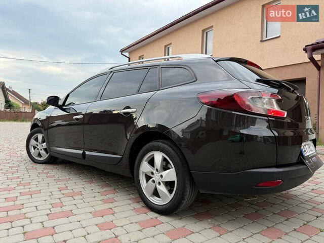 Рено Меган, объемом двигателя 1.5 л и пробегом 278 тыс. км за 6400 $, фото 8 на Automoto.ua