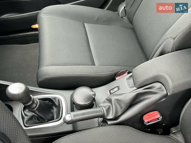 Рено Меган, объемом двигателя 1.6 л и пробегом 216 тыс. км за 6800 $, фото 35 на Automoto.ua