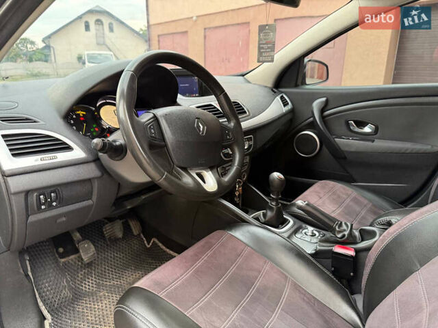 Рено Меган, объемом двигателя 1.5 л и пробегом 278 тыс. км за 6400 $, фото 43 на Automoto.ua