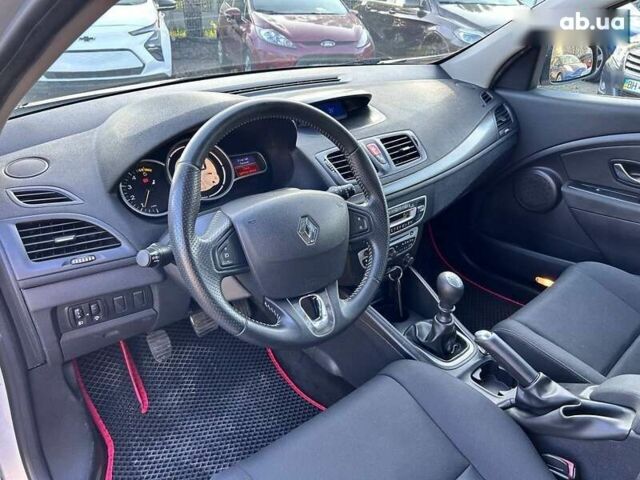 Рено Меган, объемом двигателя 1.5 л и пробегом 200 тыс. км за 7300 $, фото 14 на Automoto.ua