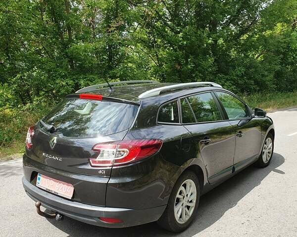 Рено Меган, объемом двигателя 1.5 л и пробегом 230 тыс. км за 7000 $, фото 3 на Automoto.ua
