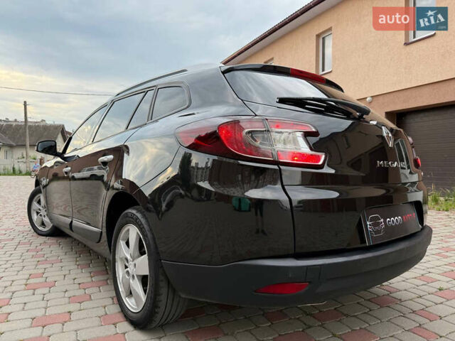 Рено Меган, объемом двигателя 1.5 л и пробегом 278 тыс. км за 6400 $, фото 19 на Automoto.ua