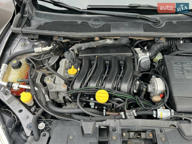 Рено Меган, объемом двигателя 1.6 л и пробегом 216 тыс. км за 6800 $, фото 54 на Automoto.ua