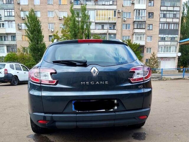 Рено Меган, объемом двигателя 1.9 л и пробегом 260 тыс. км за 7500 $, фото 3 на Automoto.ua