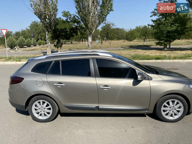 Рено Меган, об'ємом двигуна 1.46 л та пробігом 243 тис. км за 7400 $, фото 5 на Automoto.ua
