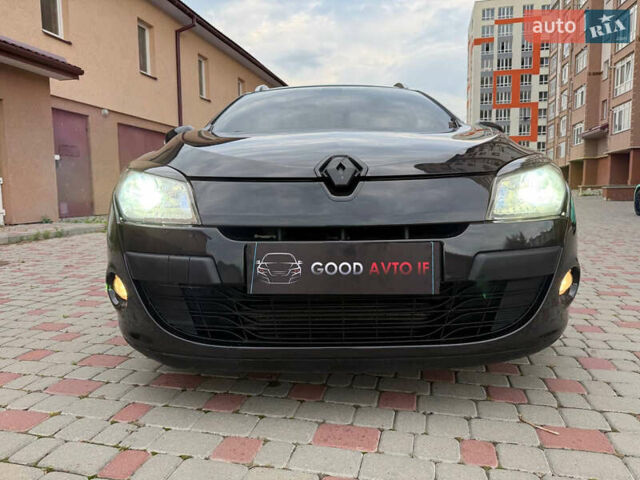 Рено Меган, объемом двигателя 1.5 л и пробегом 278 тыс. км за 6400 $, фото 31 на Automoto.ua
