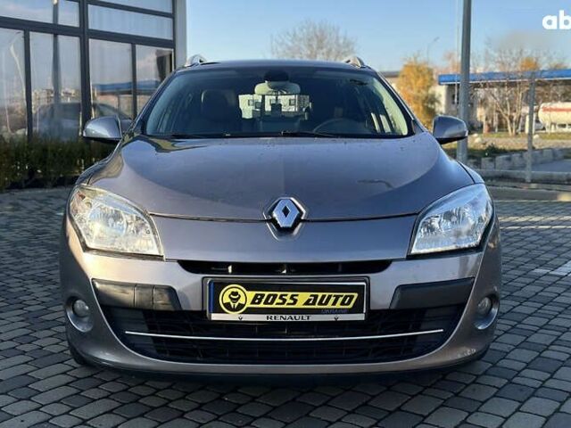 Рено Меган, об'ємом двигуна 1.5 л та пробігом 208 тис. км за 7800 $, фото 1 на Automoto.ua
