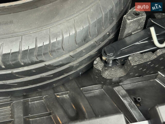 Рено Меган, объемом двигателя 1.6 л и пробегом 192 тыс. км за 7900 $, фото 81 на Automoto.ua