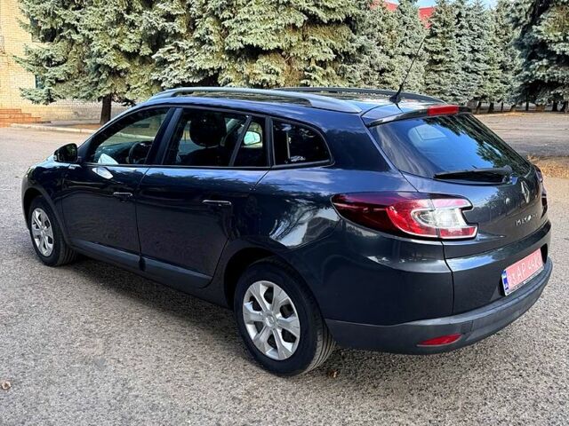 Рено Меган, об'ємом двигуна 1.6 л та пробігом 236 тис. км за 7000 $, фото 1 на Automoto.ua
