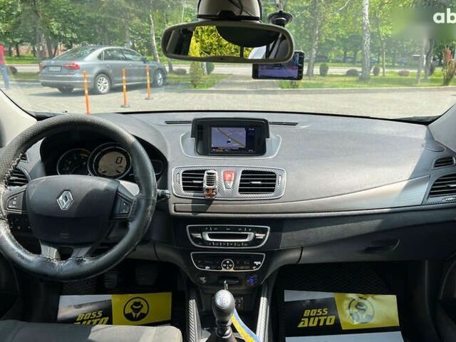 Рено Меган, объемом двигателя 1.9 л и пробегом 265 тыс. км за 6850 $, фото 9 на Automoto.ua