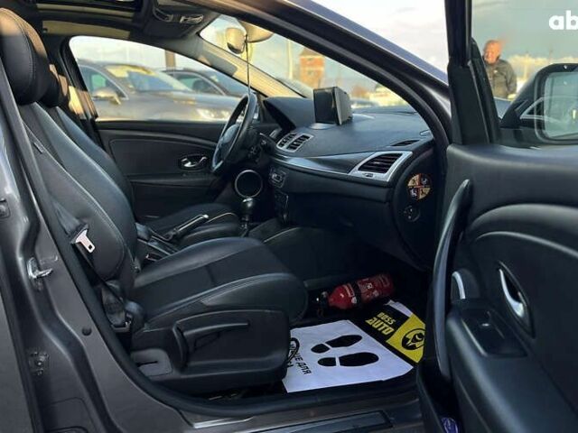 Рено Меган, объемом двигателя 1.5 л и пробегом 208 тыс. км за 7800 $, фото 21 на Automoto.ua