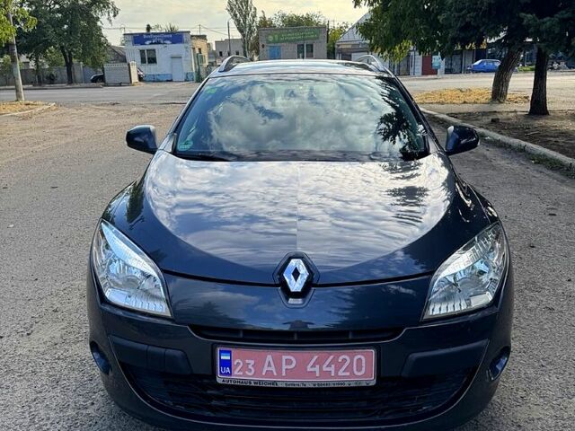 Рено Меган, об'ємом двигуна 1.6 л та пробігом 236 тис. км за 7000 $, фото 2 на Automoto.ua