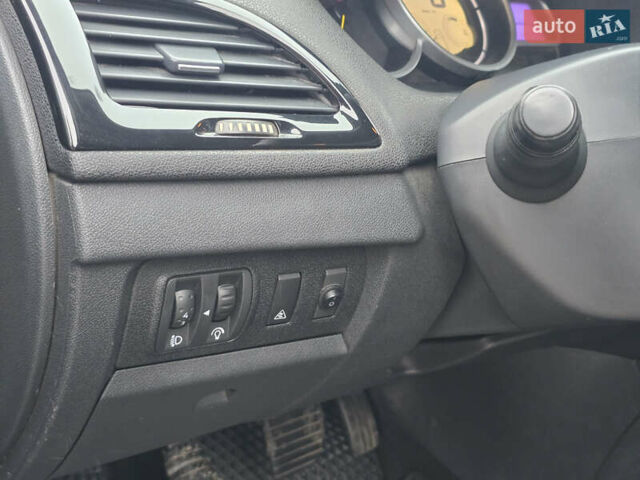 Рено Меган, об'ємом двигуна 1.46 л та пробігом 235 тис. км за 6500 $, фото 14 на Automoto.ua