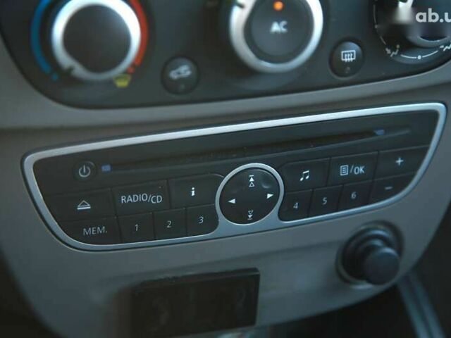 Рено Меган, объемом двигателя 0 л и пробегом 211 тыс. км за 8000 $, фото 16 на Automoto.ua