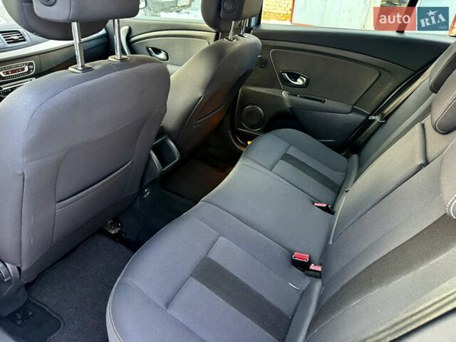 Рено Меган, об'ємом двигуна 1.4 л та пробігом 214 тис. км за 5999 $, фото 16 на Automoto.ua
