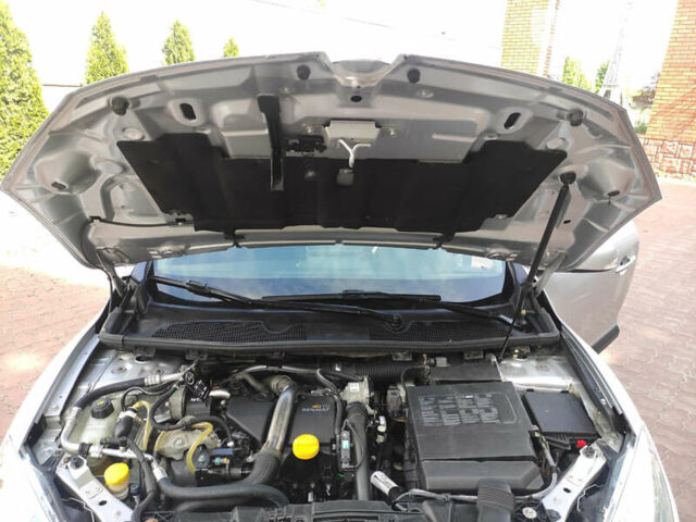 Рено Меган, об'ємом двигуна 1.46 л та пробігом 212 тис. км за 7950 $, фото 2 на Automoto.ua