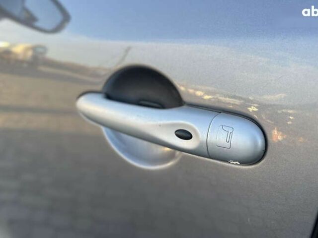 Рено Меган, об'ємом двигуна 1.5 л та пробігом 208 тис. км за 7800 $, фото 19 на Automoto.ua