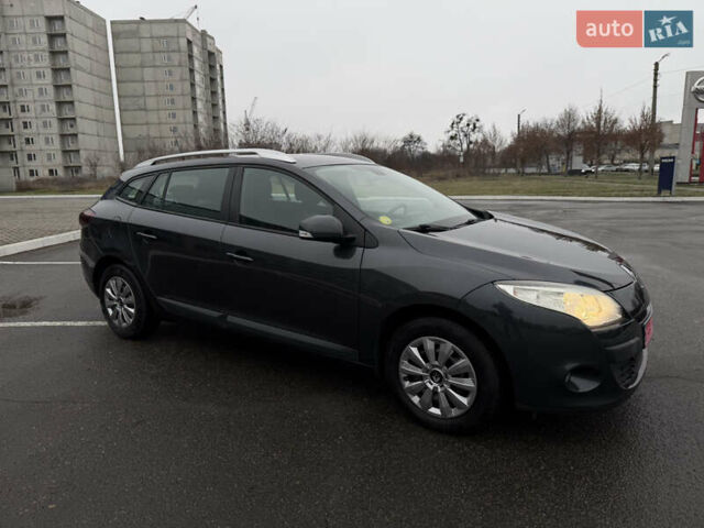 Рено Меган, объемом двигателя 1.6 л и пробегом 192 тыс. км за 7900 $, фото 48 на Automoto.ua