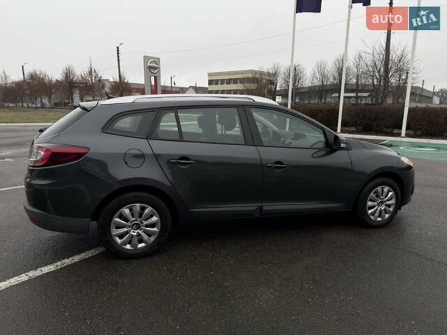 Рено Меган, объемом двигателя 1.6 л и пробегом 192 тыс. км за 7900 $, фото 41 на Automoto.ua