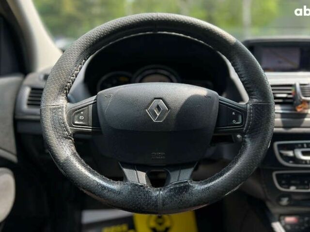 Рено Меган, объемом двигателя 1.9 л и пробегом 265 тыс. км за 6850 $, фото 17 на Automoto.ua