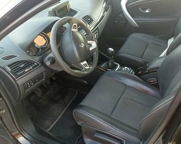 Рено Меган, объемом двигателя 1.5 л и пробегом 257 тыс. км за 7900 $, фото 6 на Automoto.ua
