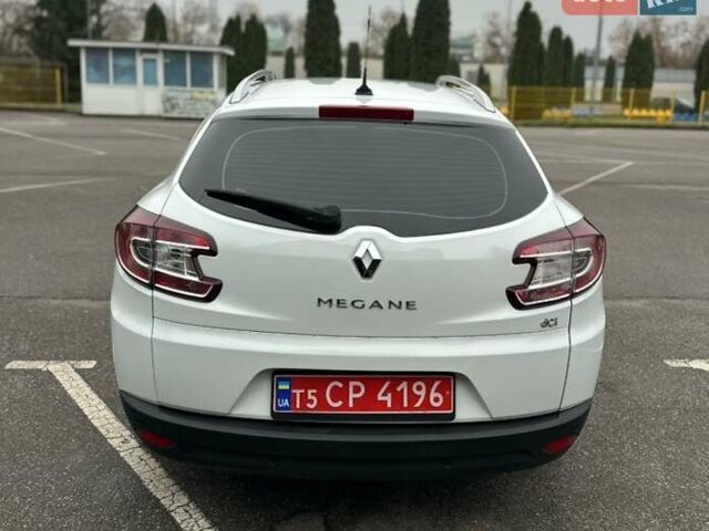 Рено Меган, объемом двигателя 1.46 л и пробегом 197 тыс. км за 8200 $, фото 2 на Automoto.ua
