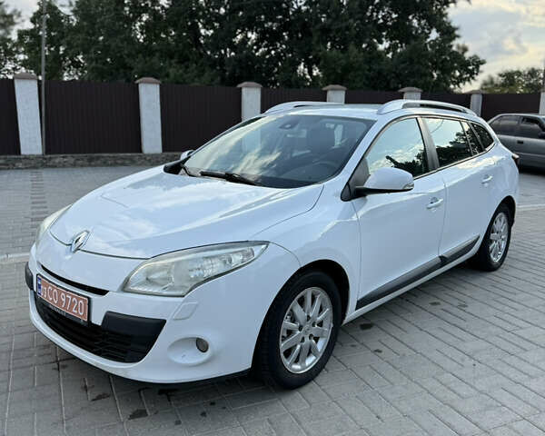 Рено Меган, объемом двигателя 1.5 л и пробегом 223 тыс. км за 6999 $, фото 2 на Automoto.ua