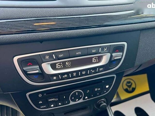 Рено Меган, объемом двигателя 1.5 л и пробегом 188 тыс. км за 7700 $, фото 14 на Automoto.ua
