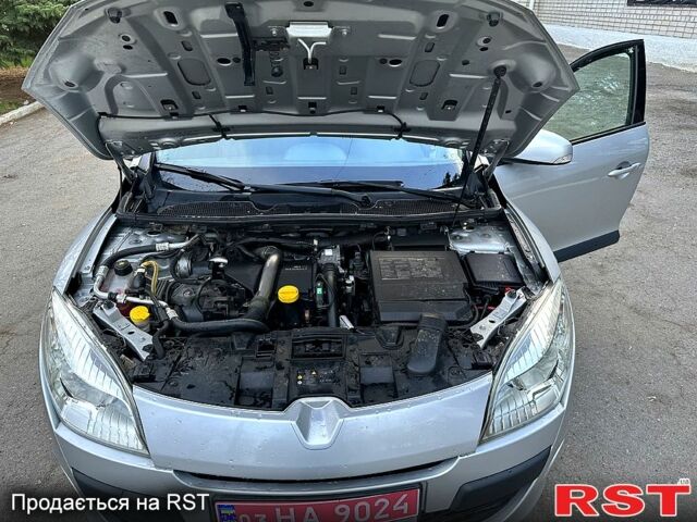 Рено Меган, об'ємом двигуна 15 л та пробігом 260 тис. км за 7850 $, фото 12 на Automoto.ua