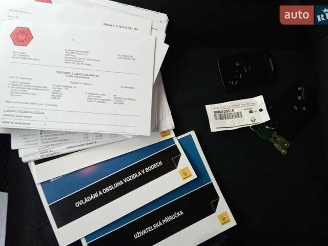 Рено Меган, об'ємом двигуна 1.6 л та пробігом 184 тис. км за 6700 $, фото 5 на Automoto.ua