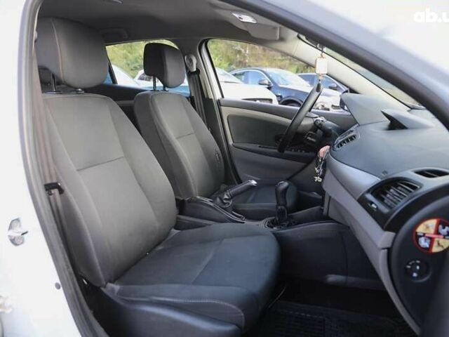 Рено Меган, объемом двигателя 0 л и пробегом 211 тыс. км за 8000 $, фото 9 на Automoto.ua