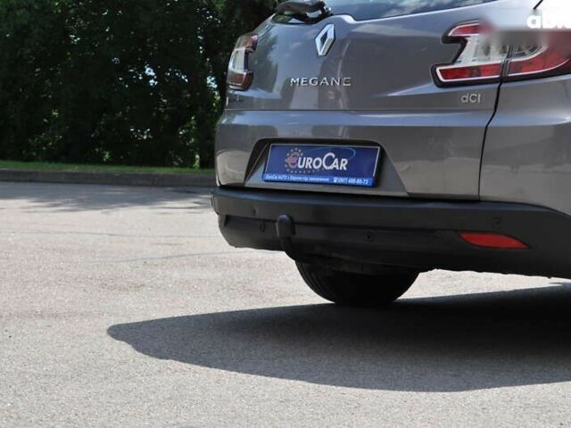 Рено Меган, объемом двигателя 1.6 л и пробегом 247 тыс. км за 8500 $, фото 8 на Automoto.ua