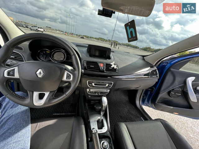 Рено Меган, объемом двигателя 1.5 л и пробегом 229 тыс. км за 8300 $, фото 14 на Automoto.ua
