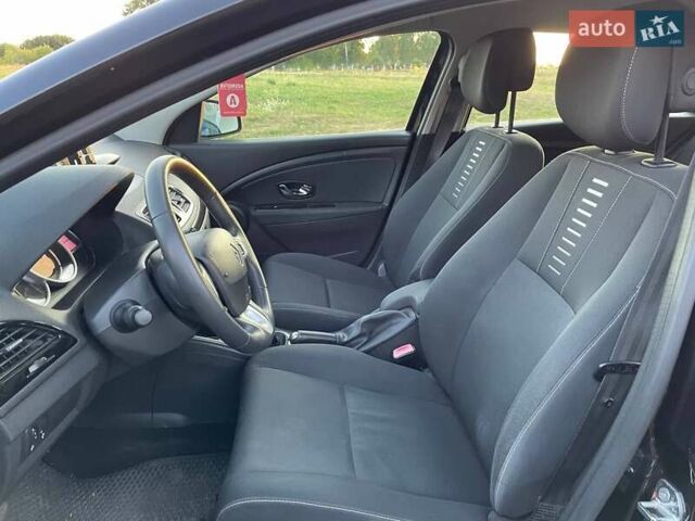 Рено Меган, объемом двигателя 1.5 л и пробегом 242 тыс. км за 7700 $, фото 9 на Automoto.ua