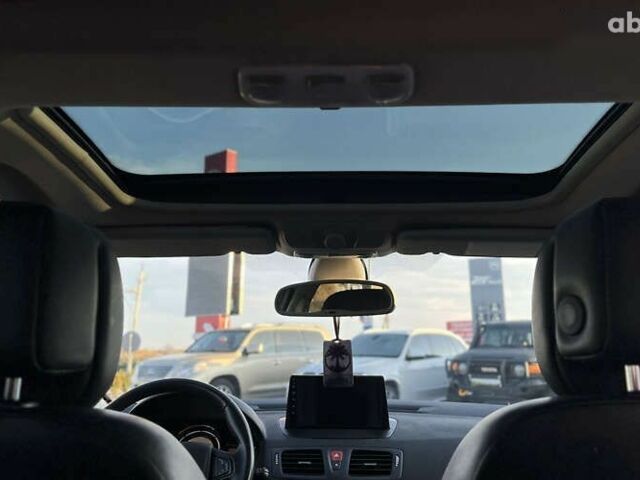 Рено Меган, объемом двигателя 1.5 л и пробегом 208 тыс. км за 7800 $, фото 13 на Automoto.ua