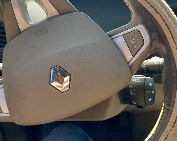 Рено Меган, объемом двигателя 1.46 л и пробегом 250 тыс. км за 7500 $, фото 1 на Automoto.ua
