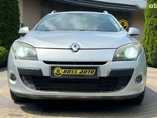 Рено Меган, объемом двигателя 1.9 л и пробегом 265 тыс. км за 6850 $, фото 1 на Automoto.ua