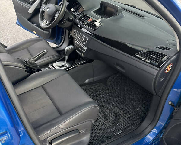Рено Меган, объемом двигателя 1.5 л и пробегом 229 тыс. км за 9000 $, фото 21 на Automoto.ua