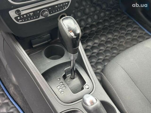 Рено Меган, объемом двигателя 1.6 л и пробегом 298 тыс. км за 6990 $, фото 23 на Automoto.ua